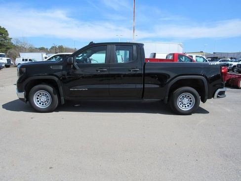 Certified 2023 GMC Sierra 1500 Pro AWD/4WD image 3