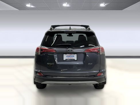 Used 2017 Toyota RAV4 XLE w/ Plus Extra Value Package FWD image 8