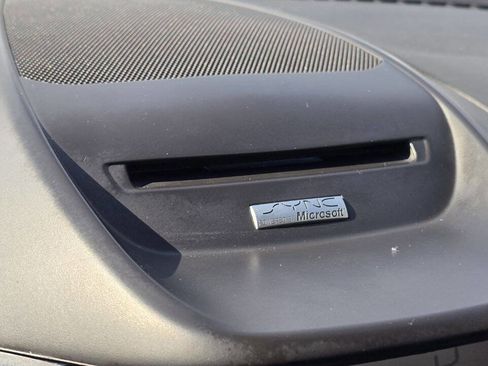 Used 2013 Ford Escape SEL image 28