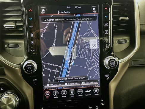 Used 2019 RAM 1500 Laramie image 22