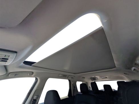 New 2025 Nissan Pathfinder Platinum image 24