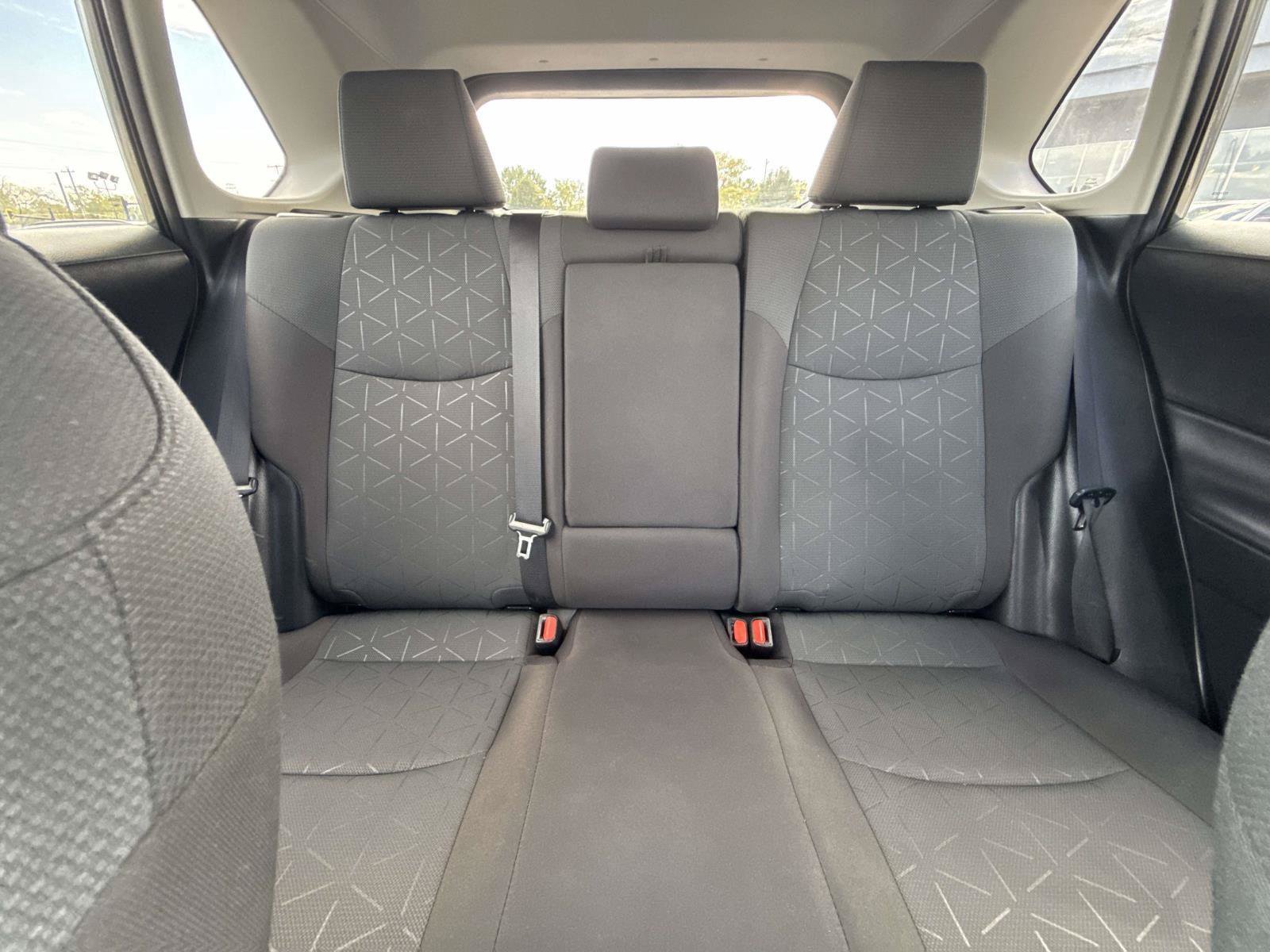 Used 2024 Toyota RAV4 XLE FWD image 17
