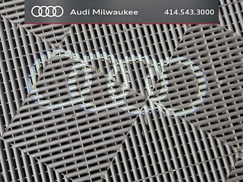 Used 2023 Audi Q8 Premium w/ Convenience Package AWD/4WD image 15