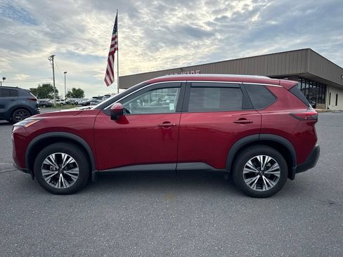 Used 2023 Nissan Rogue SV w/ SV Premium B Package AWD/4WD image 2