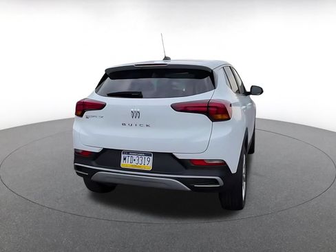 Used 2025 Buick Encore GX Preferred AWD/4WD image 13