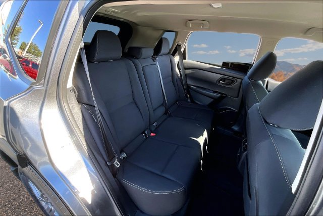 Used 2025 Nissan Rogue S FWD image 24