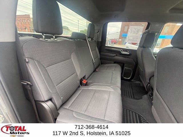 Used 2025 Chevrolet Silverado 2500 LT w/ Convenience Package AWD/4WD image 13