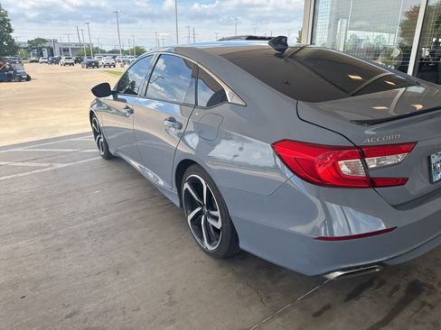 Used 2022 Honda Accord Sport Special Edition image 6