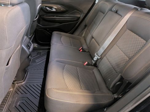 Used 2020 GMC Terrain SLE image 17