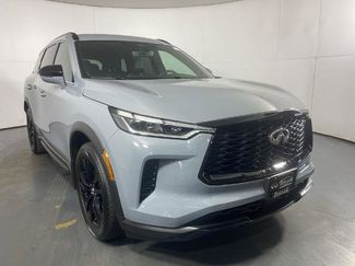 Certified 2025 INFINITI QX60 Luxe w/ Black Edition image 1