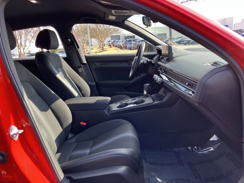 Certified 2025 Honda Civic Sport image 34