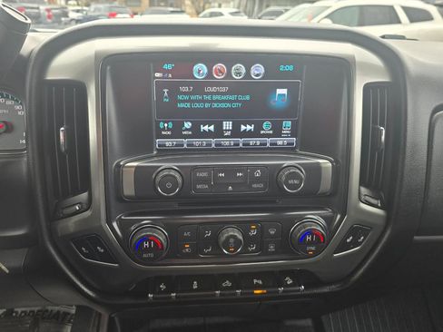 Used 2018 Chevrolet Silverado 1500 LT w/ All Star Edition image 9