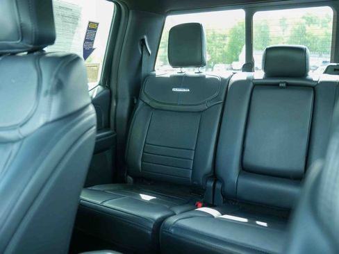 Used 2025 Ford F250 Platinum AWD/4WD image 29