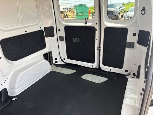 Used 2020 Nissan NV200 SV w/ Back Door Glass Package FWD image 31