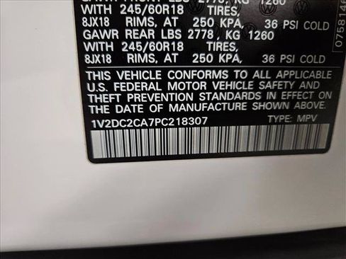 Used 2023 Volkswagen Atlas Cross Sport SE FWD image 23