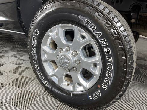 Used 2024 RAM 2500 Laramie w/ Safety Group image 10