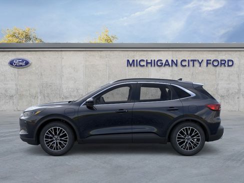 New 2024 Ford Escape SE w/ PHEV Premium Package FWD image 3