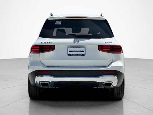 New 2025 Mercedes-Benz GLB 250 4MATIC image 4
