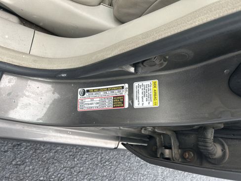 Used 2008 Acura TL 3.2 image 9