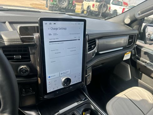 New 2025 Ford F150 Lightning Platinum image 17