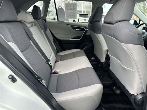 Used 2024 Toyota RAV4 XLE image 20