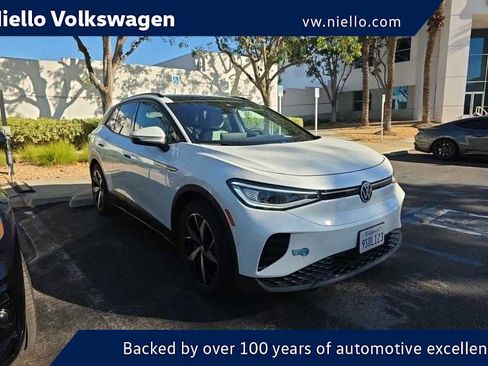 Used 2024 Volkswagen ID.4 Pro S image 1