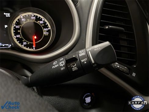 Used 2017 Jeep Cherokee Overland w/ Technology Group image 34