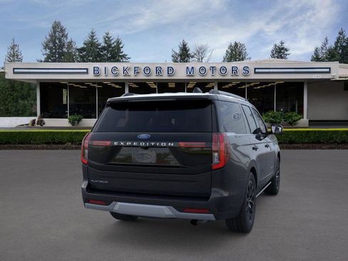 New 2025 Ford Expedition Platinum image 8