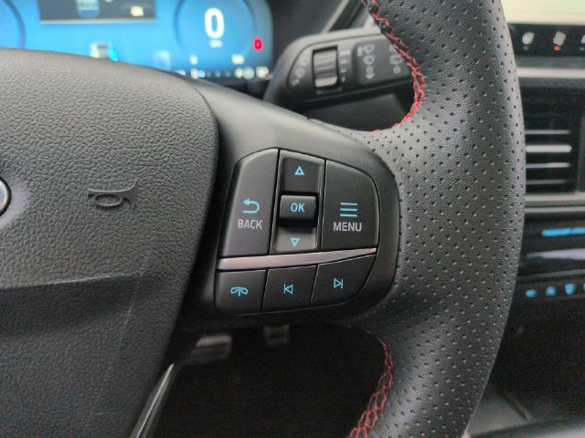 Certified 2023 Ford Escape ST-Line Select w/ Tech Pack #2 AWD/4WD image 34