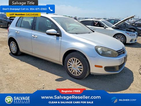 Used 2012 Volkswagen Golf 4-Door FWD image 5