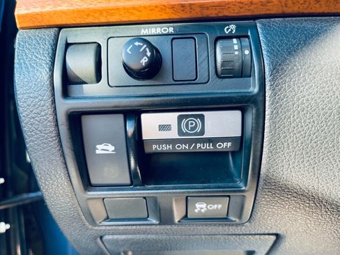 Used 2013 Subaru Outback 2.5i Limited image 19