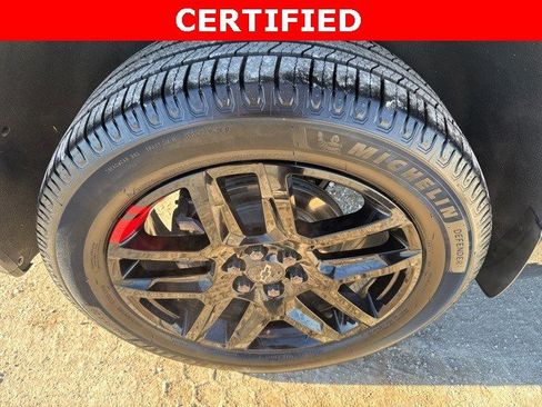 Used 2023 Chevrolet Traverse Premier w/ Redline Edition image 26