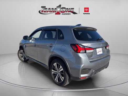 Used 2022 Mitsubishi Outlander Sport SE image 6