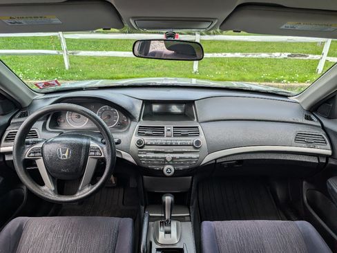 Used 2012 Honda Accord LX image 26