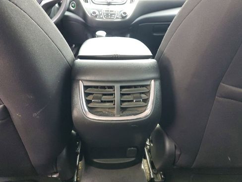 Used 2023 Chevrolet Malibu LT FWD image 9