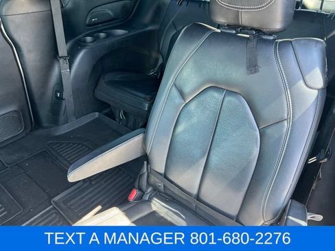 Used 2018 Chrysler Pacifica Touring-L Plus w/ Advanced Safetytec Group FWD image 27
