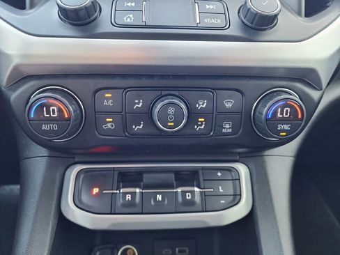 Used 2020 GMC Acadia SLE w/ Driver Convenience Package image 27