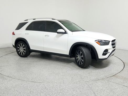 Certified 2024 Mercedes-Benz GLE 450 4MATIC image 5