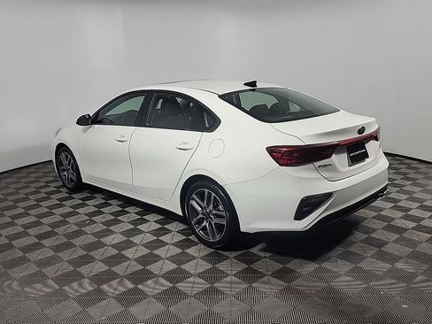 Used 2019 Kia Forte S w/ S Premium Package FWD image 10