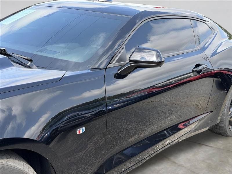 Used 2019 Chevrolet Camaro SS RWD image 7
