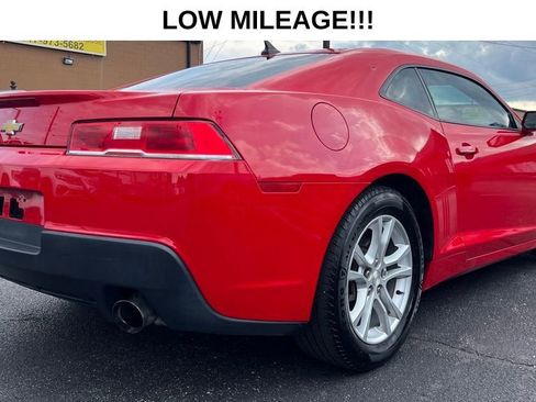 Used 2015 Chevrolet Camaro LS RWD image 7