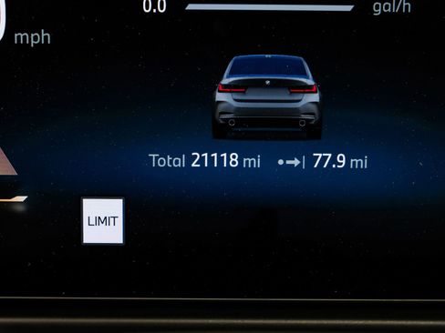 Used 2025 BMW 330i xDrive Sedan image 24