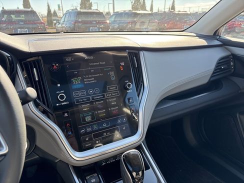 Used 2025 Subaru Outback Premium image 3