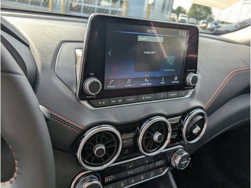 New 2025 Nissan Sentra SR w/ Trunk Package image 22