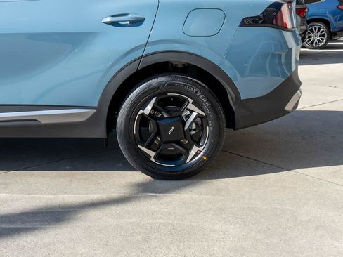 New 2026 Kia Sportage EX AWD/4WD image 28