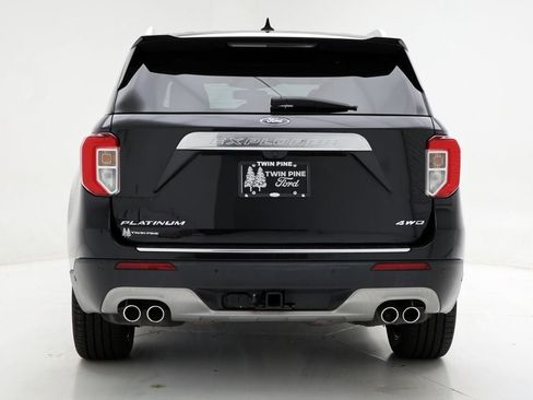 Used 2021 Ford Explorer Platinum w/ Equipment Group 601A image 9