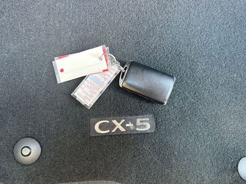 Used 2025 MAZDA CX-5 AWD 2.5 S w/ Select Package image 36