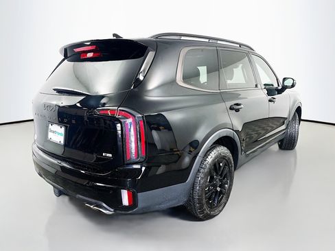 Used 2025 Kia Telluride AWD image 7