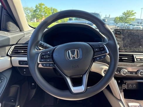 Used 2021 Honda Accord EX image 20