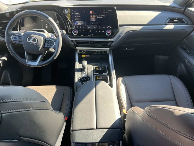 Certified 2026 Lexus TX 350 AWD w/ Technology Package image 12